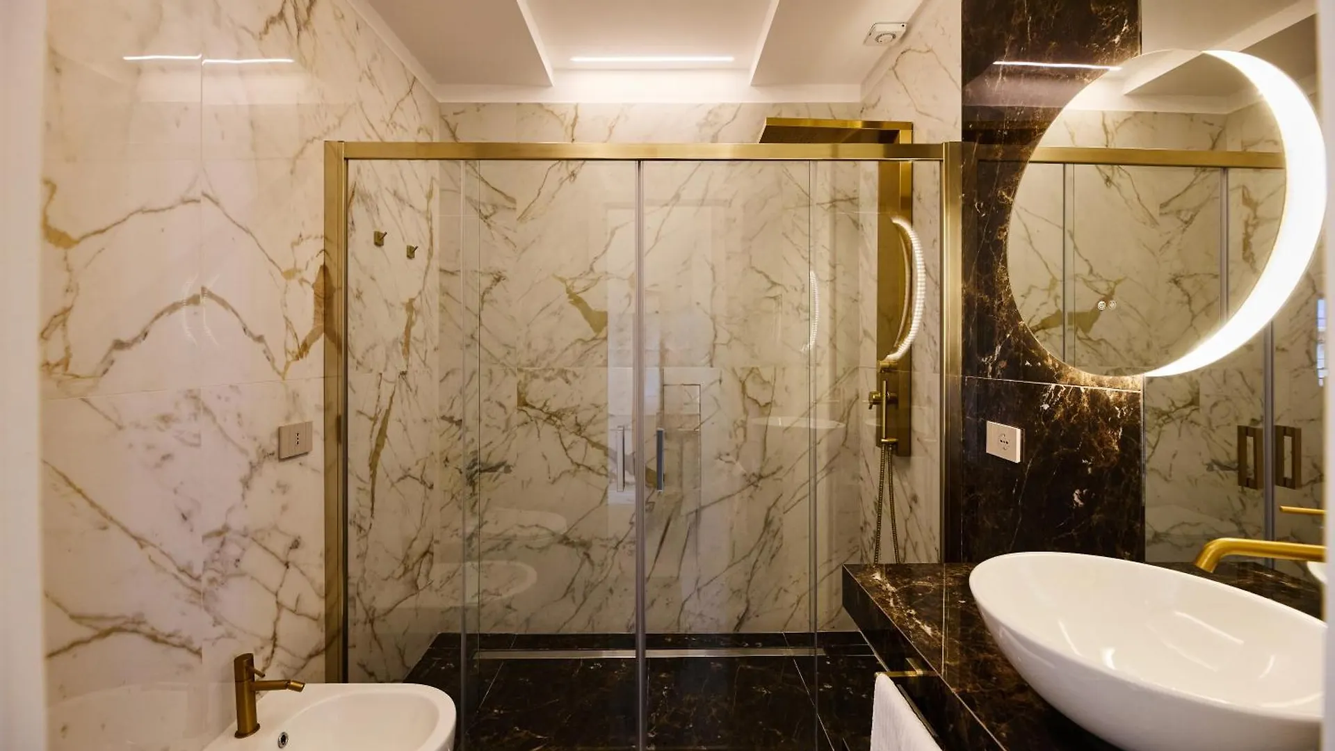 Residenza Alferini - San Pietro Vila Roma 0*,  Itália